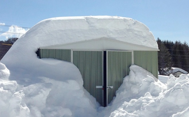 大切な物置小屋を大雪から守るための対策方法 物置のある暮らし