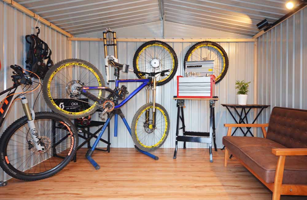 自転車置き場と、ついでにメンテナンスもできちゃう物置小屋 | EEmagazine